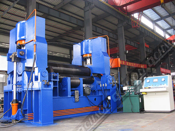 W11S中型萬能式卷板機(jī)